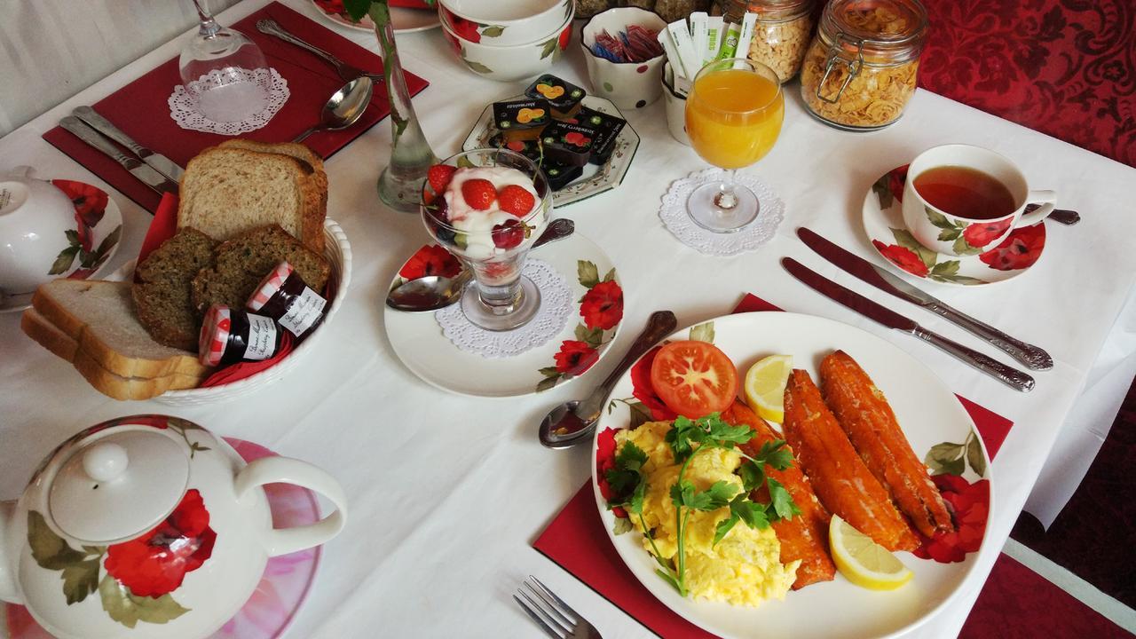 Bed and Breakfast Inishross House New Ross Esterno foto